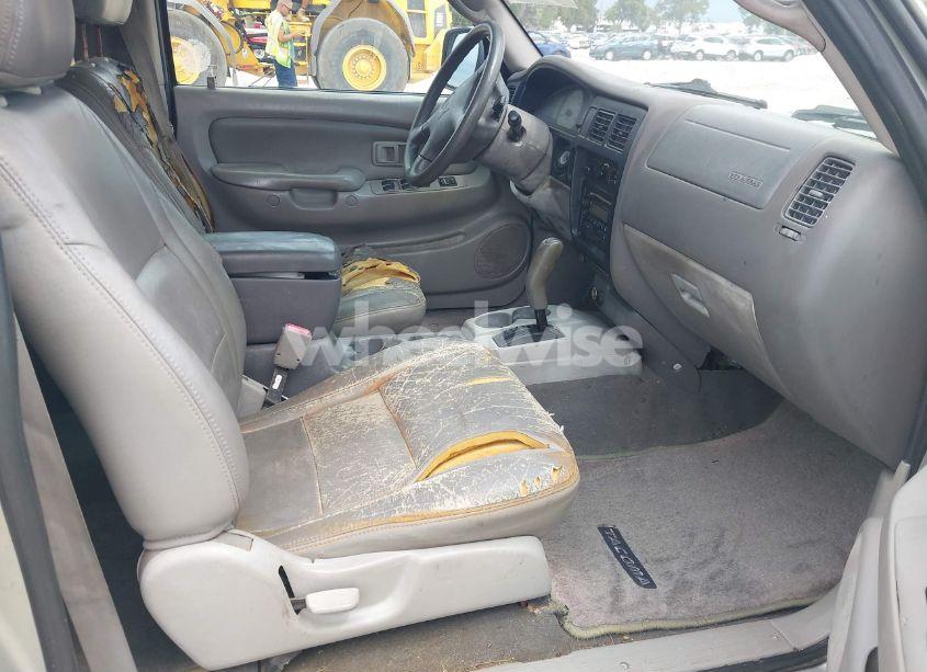 Photo 5 of 2004 Toyota Tacoma PRERUNNER V6 (VIN 5TEGN92N74Z411950)