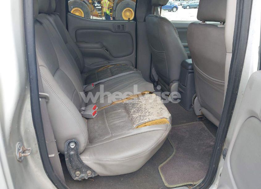 Photo 8 of 2004 Toyota Tacoma PRERUNNER V6 (VIN 5TEGN92N74Z411950)