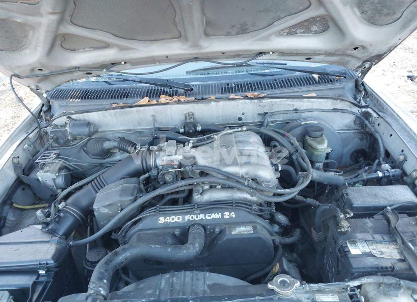 Photo 10 of 2004 Toyota Tacoma PRERUNNER V6 (VIN 5TEGN92N74Z465183)