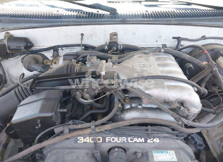 Photo 10 of 2002 Toyota Tacoma PRERUNNER V6 (VIN 5TEGN92N82Z036034)