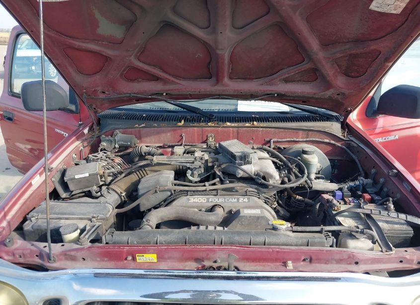 Photo 10 of 2002 Toyota Tacoma PRERUNNER V6 (VIN 5TEGN92N82Z117440)
