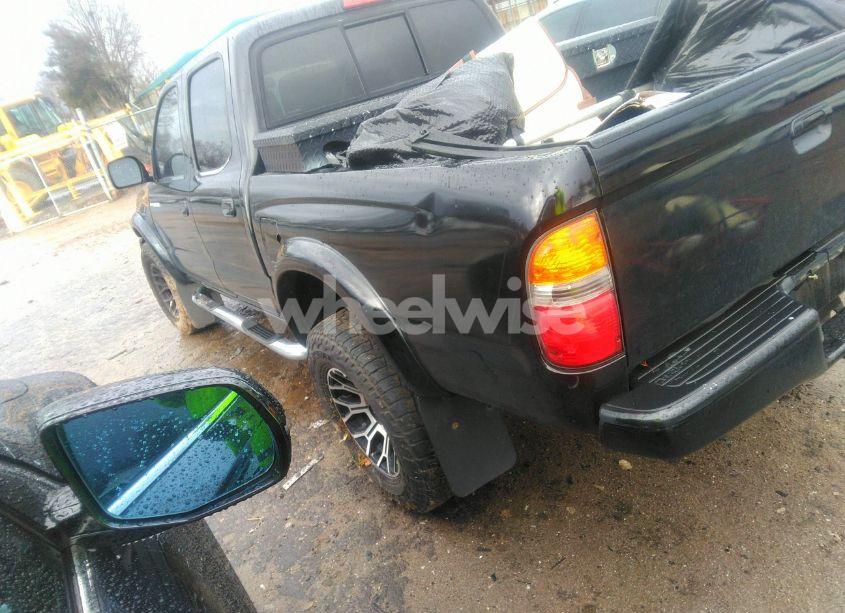 Photo 3 of 2001 Toyota Tacoma PRERUNNER V6 (VIN 5TEGN92N91Z861692)