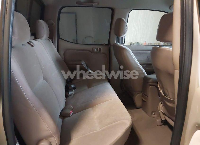 Photo 8 of 2004 Toyota Tacoma PRERUNNER V6 (VIN 5TEGN92N94Z314491)