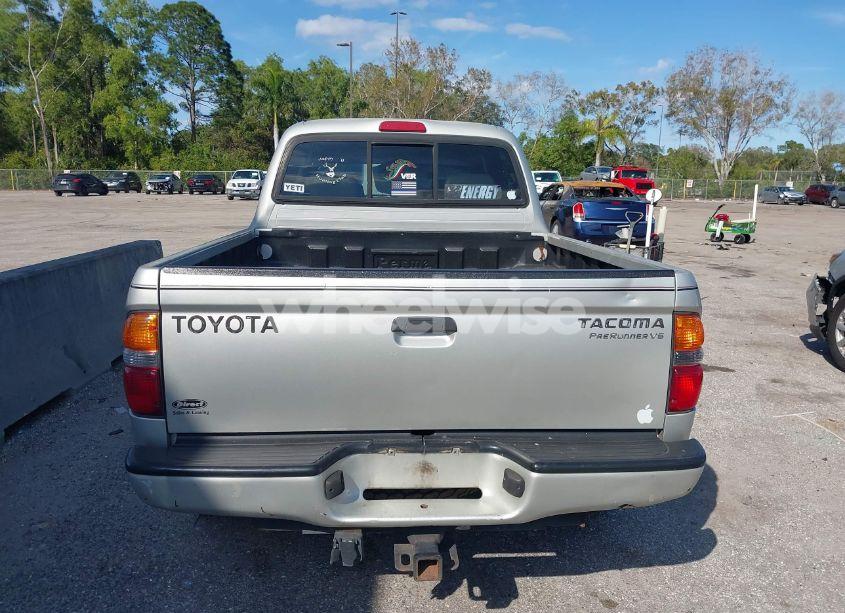 Photo 16 of 2002 Toyota Tacoma PRERUNNER V6 (VIN 5TEGN92NX2Z000278)