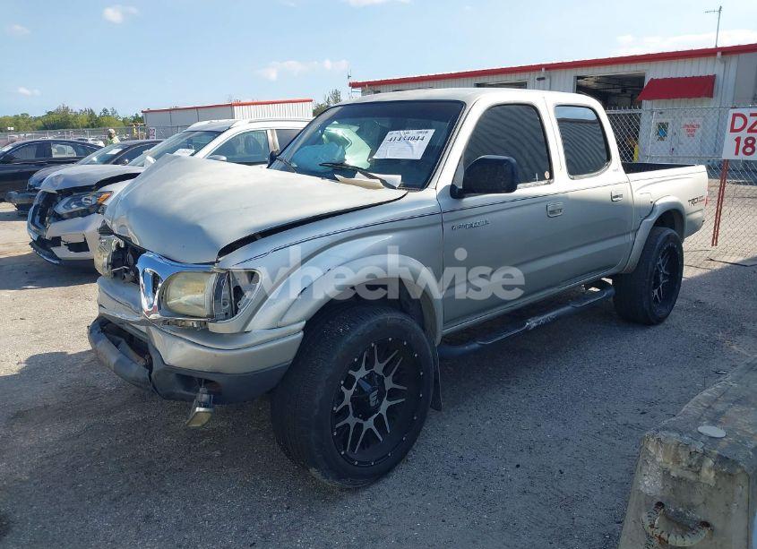 Photo 2 of 2002 Toyota Tacoma PRERUNNER V6 (VIN 5TEGN92NX2Z000278)
