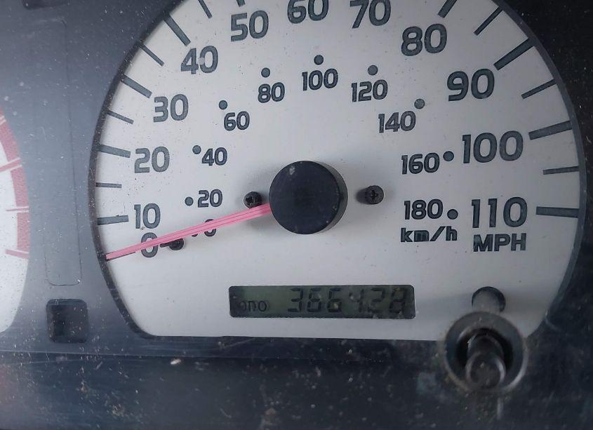 Photo 14 of 2002 Toyota Tacoma PRERUNNER V6 (VIN 5TEGN92NX2Z034737)