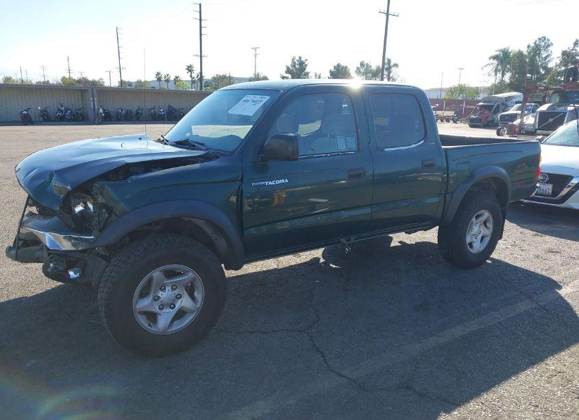 Photo 2 of 2002 Toyota Tacoma PRERUNNER V6 (VIN 5TEGN92NX2Z034737)