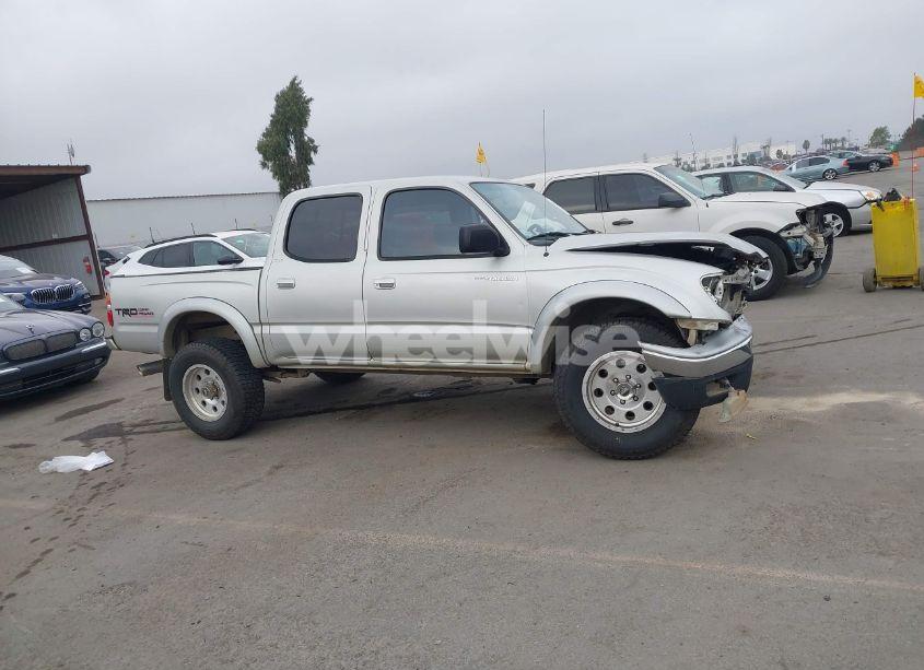 Photo 13 of 2002 Toyota Tacoma PRERUNNER V6 (VIN 5TEGN92NX2Z139245)
