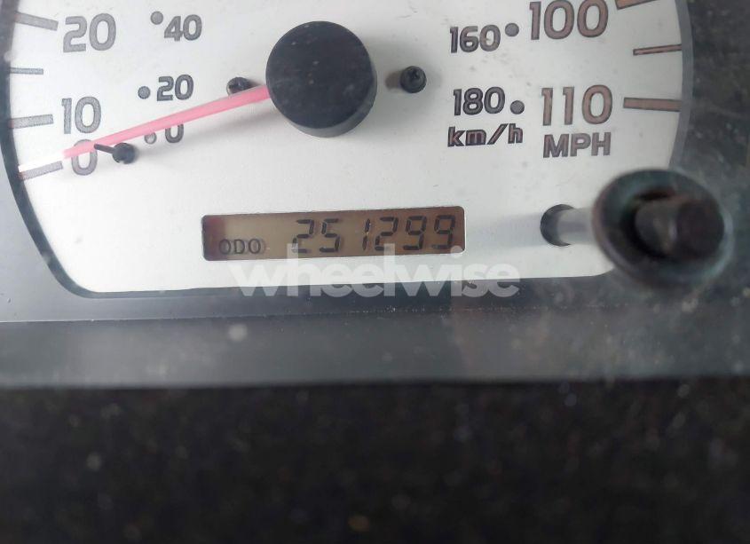 Photo 15 of 2002 Toyota Tacoma PRERUNNER V6 (VIN 5TEGN92NX2Z139245)