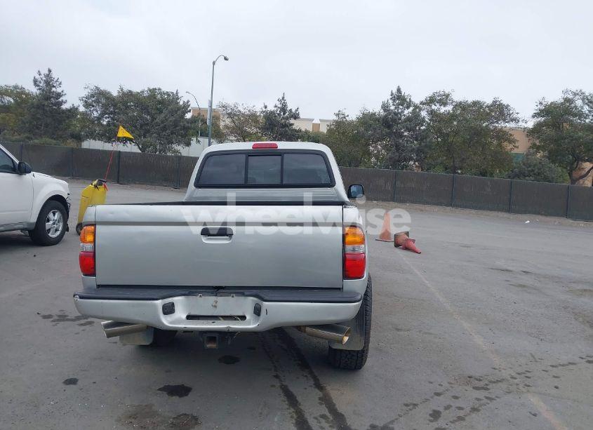 Photo 16 of 2002 Toyota Tacoma PRERUNNER V6 (VIN 5TEGN92NX2Z139245)