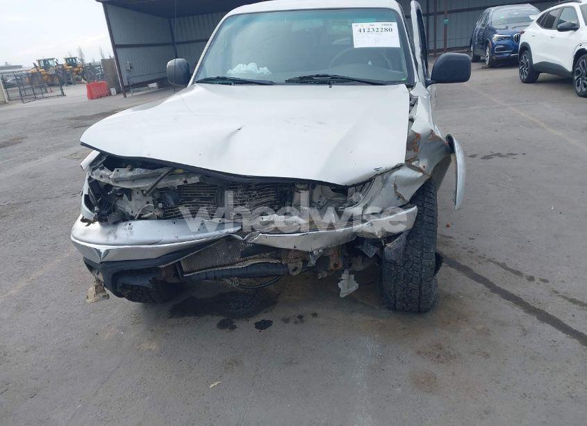 Photo 6 of 2002 Toyota Tacoma PRERUNNER V6 (VIN 5TEGN92NX2Z139245)