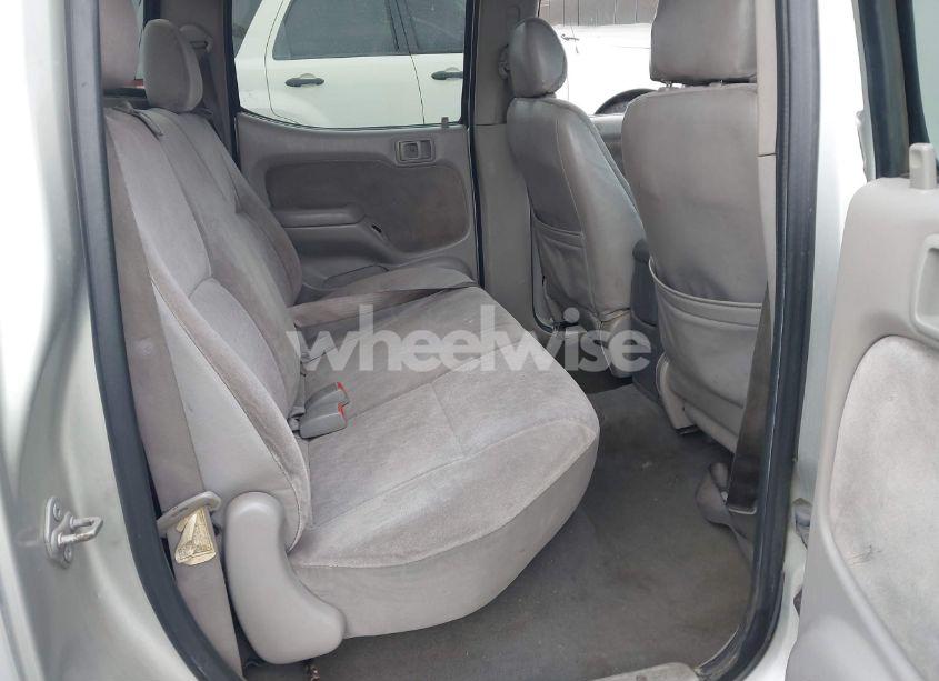 Photo 8 of 2002 Toyota Tacoma PRERUNNER V6 (VIN 5TEGN92NX2Z139245)
