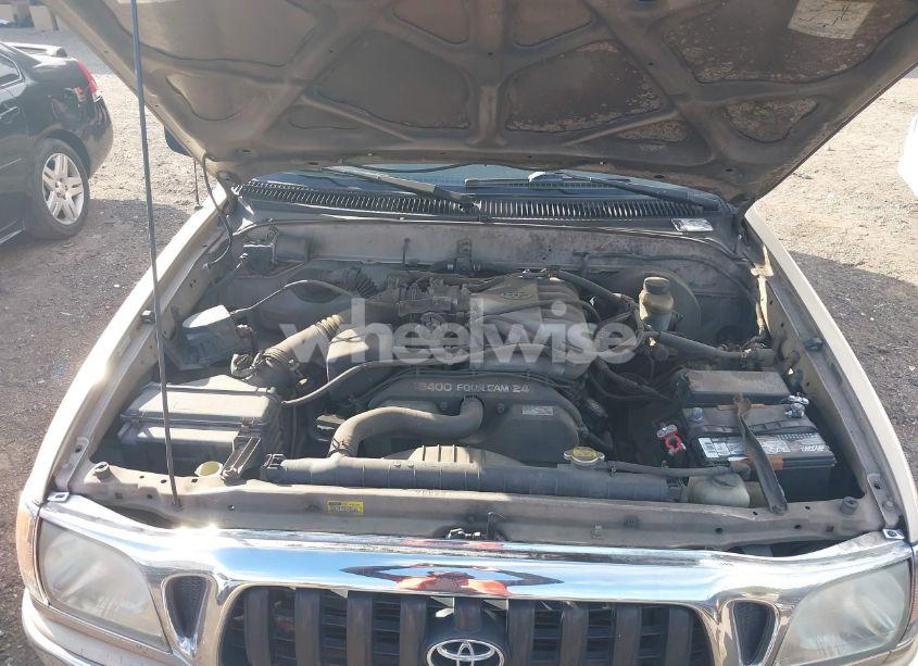 Photo 10 of 2002 Toyota Tacoma PRERUNNER V6 (VIN 5TEGN92NX2Z891186)