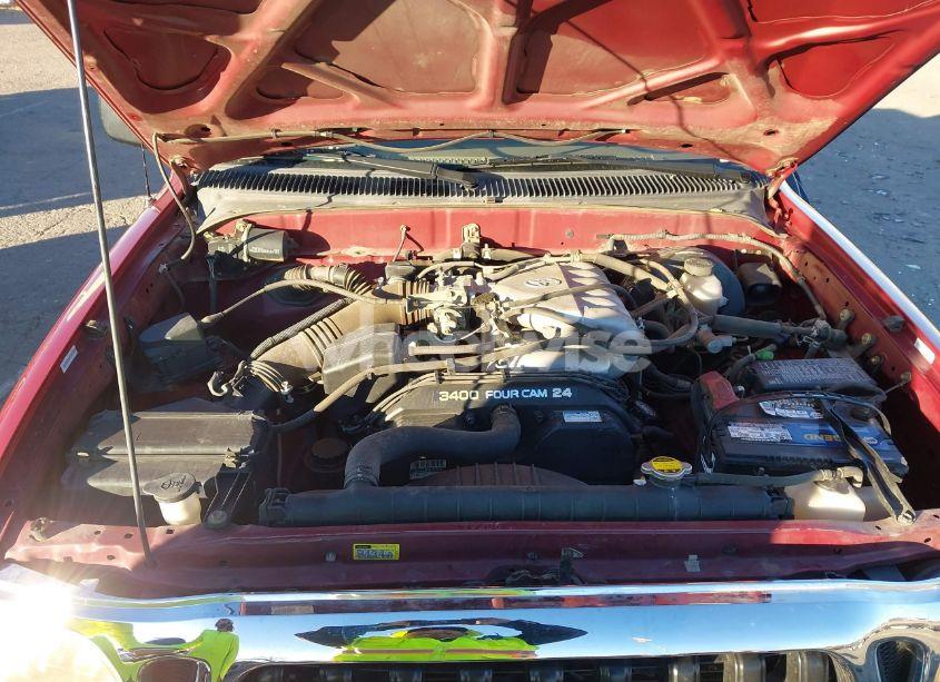 Photo 10 of 2002 Toyota Tacoma PRERUNNER V6 (VIN 5TEGN92NX2Z899840)