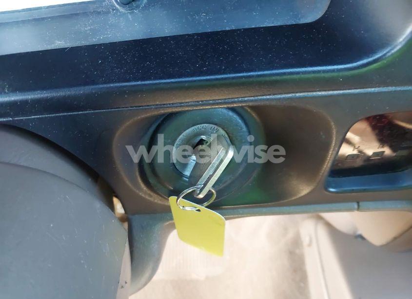 Photo 11 of 2003 Toyota Tacoma PRERUNNER V6 (VIN 5TEGN92NX3Z149291)