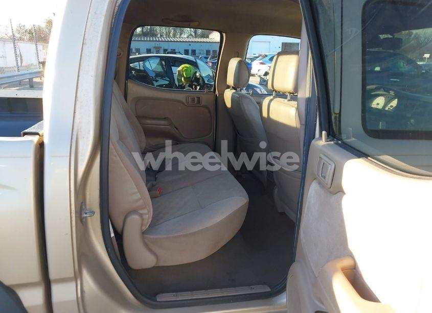 Photo 8 of 2003 Toyota Tacoma PRERUNNER V6 (VIN 5TEGN92NX3Z149291)