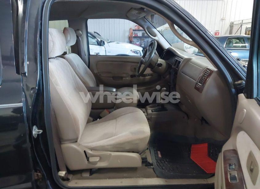 Photo 5 of 2003 Toyota Tacoma PRERUNNER V6 (VIN 5TEGN92NX3Z150277)