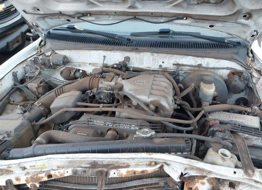 Photo 10 of 2003 Toyota Tacoma PRERUNNER V6 (VIN 5TEGN92NX3Z171873)