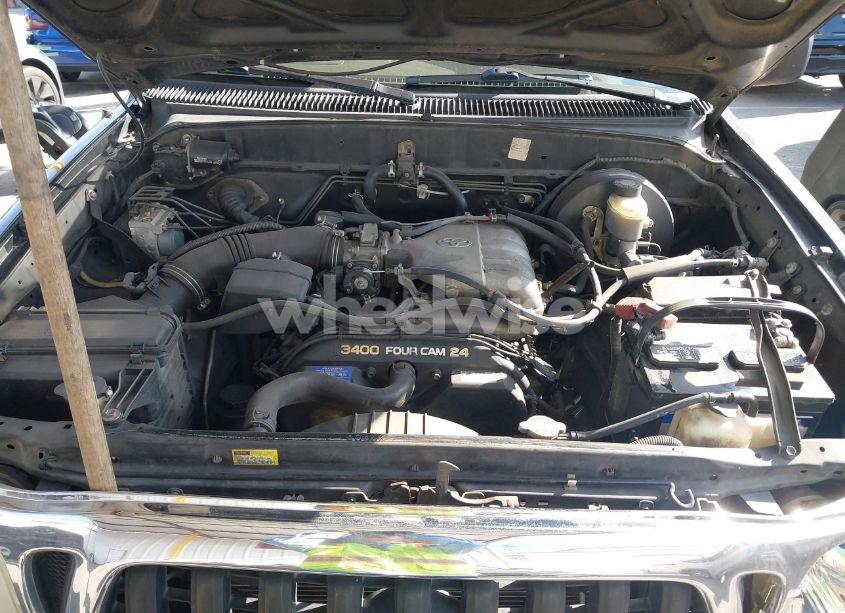 Photo 10 of 2003 Toyota Tacoma PRERUNNER V6 (VIN 5TEGN92NX3Z225494)