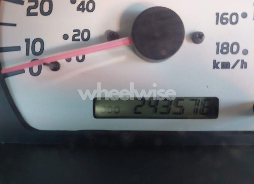 Photo 15 of 2004 Toyota Tacoma PRERUNNER V6 (VIN 5TEGN92NX4Z438933)