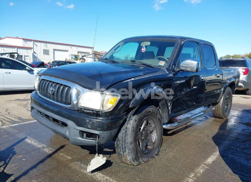 Photo 2 of 2004 Toyota Tacoma PRERUNNER V6 (VIN 5TEGN92NX4Z438933)