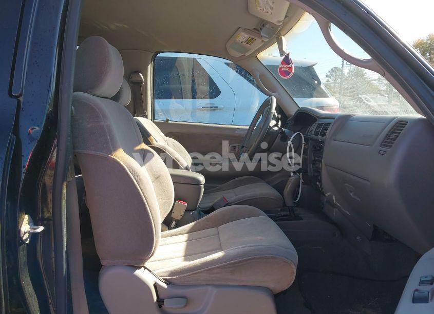 Photo 5 of 2004 Toyota Tacoma PRERUNNER V6 (VIN 5TEGN92NX4Z438933)