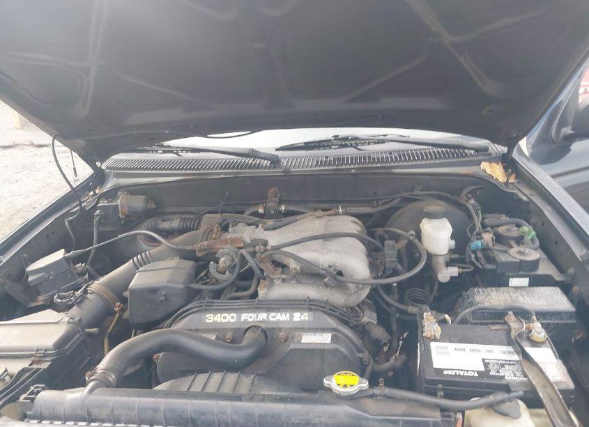 Photo 10 of 2001 Toyota Tacoma BASE V6 (VIN 5TEHN72N01Z744995)