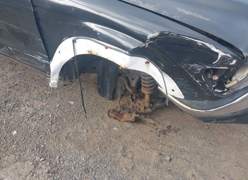 Photo 6 of 2001 Toyota Tacoma BASE V6 (VIN 5TEHN72N01Z744995)