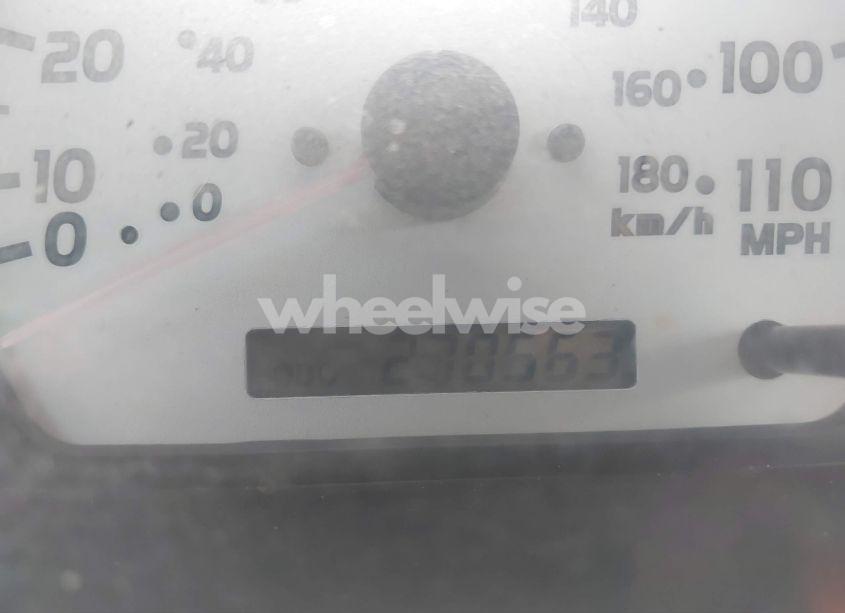 Photo 7 of 2001 Toyota Tacoma BASE V6 (VIN 5TEHN72N01Z835197)