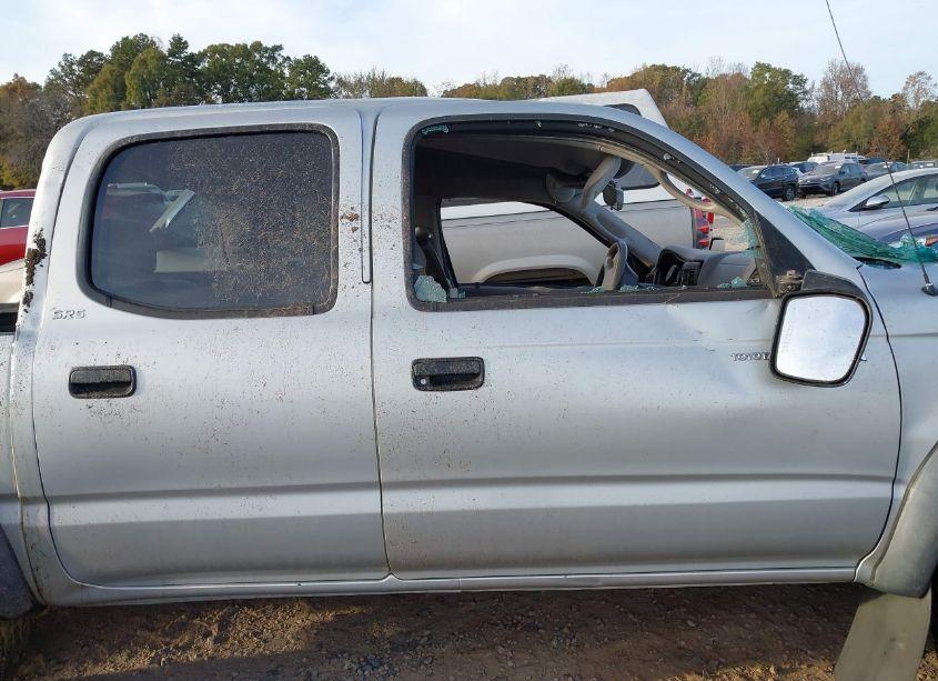 Photo 13 of 2003 Toyota Tacoma BASE V6 (VIN 5TEHN72N03Z187122)