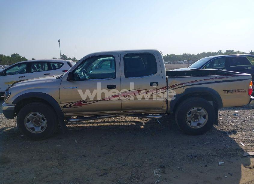 Photo 15 of 2004 Toyota Tacoma BASE V6 (VIN 5TEHN72N24Z336177)