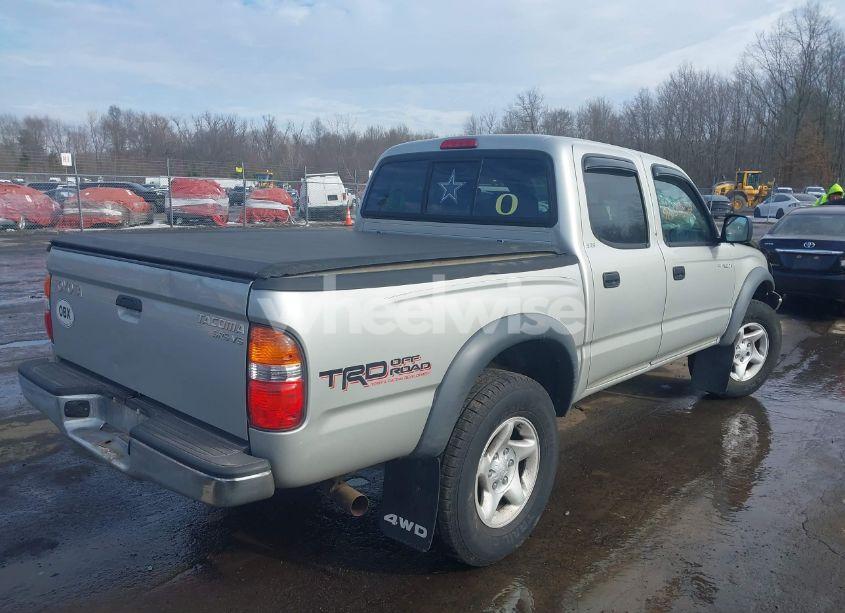 Photo 4 of 2004 Toyota Tacoma BASE V6 (VIN 5TEHN72N24Z400444)