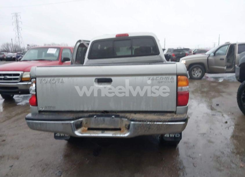 Photo 16 of 2004 Toyota Tacoma BASE V6 (VIN 5TEHN72N24Z433900)