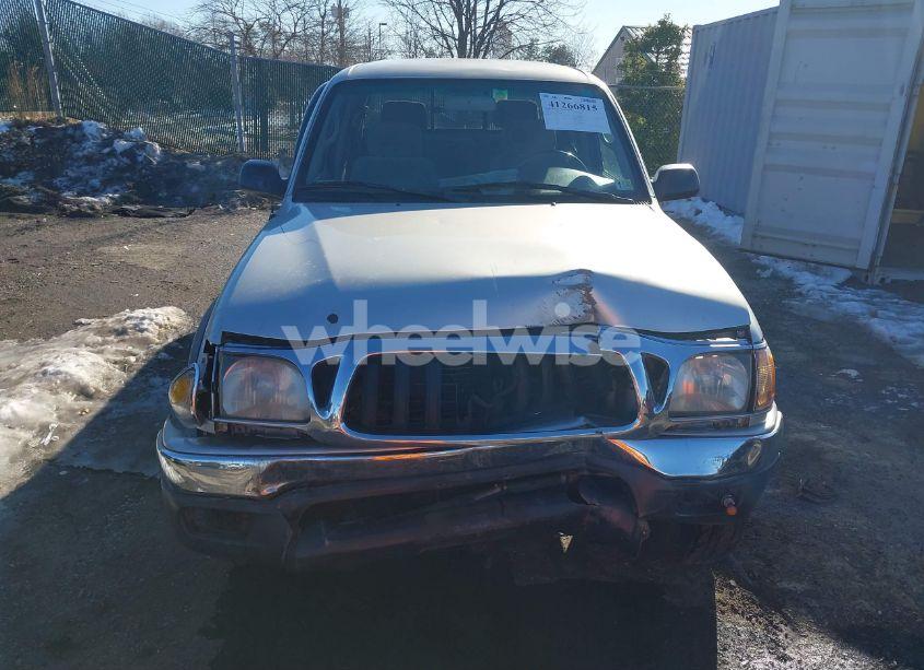 Photo 12 of 2002 Toyota Tacoma BASE V6 (VIN 5TEHN72N32Z046933)