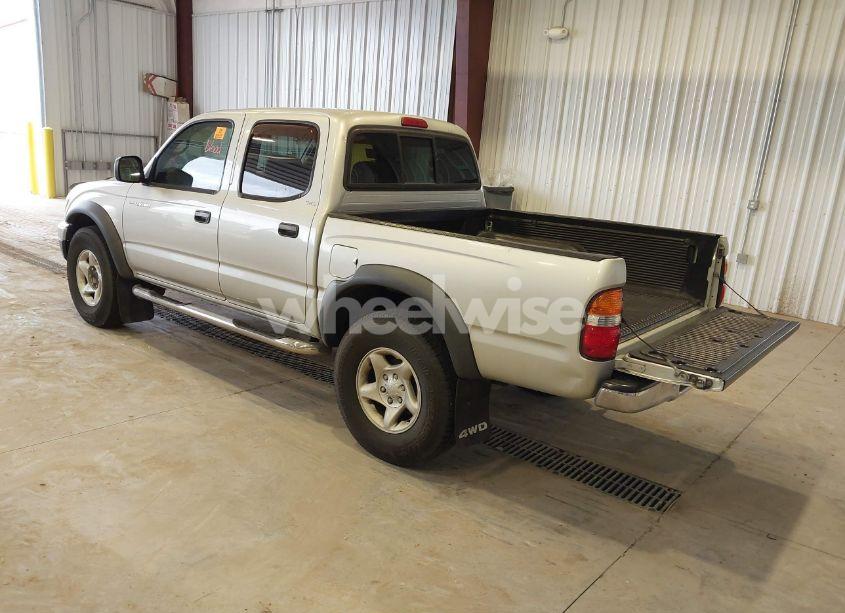 Photo 3 of 2004 Toyota Tacoma BASE V6 (VIN 5TEHN72N34Z393388)
