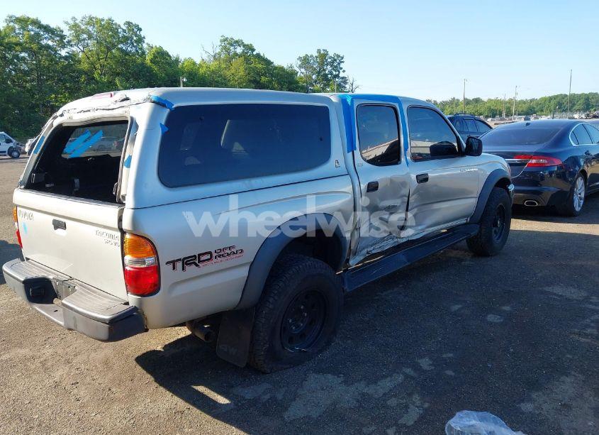 Photo 4 of 2002 Toyota Tacoma BASE V6 (VIN 5TEHN72N42Z044608)