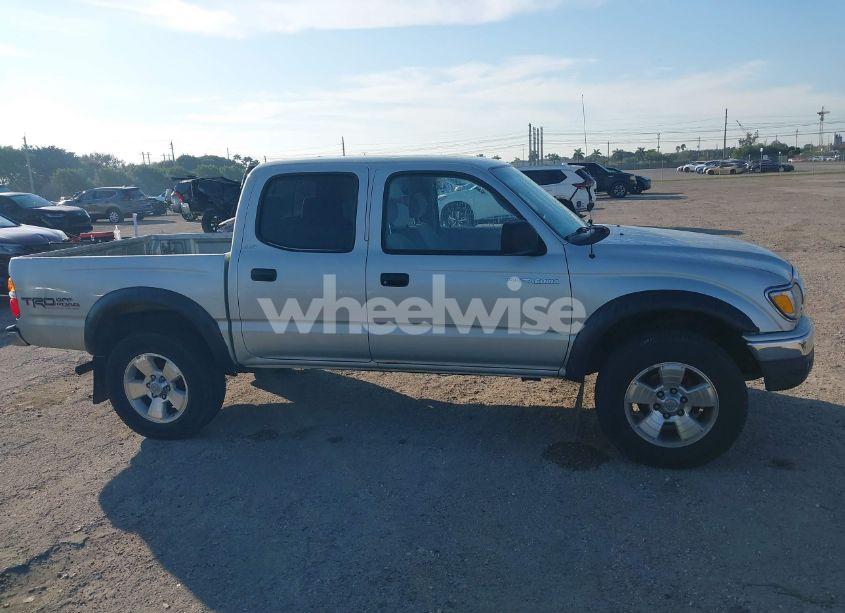 Photo 13 of 2001 Toyota Tacoma BASE V6 (VIN 5TEHN72N51Z810425)