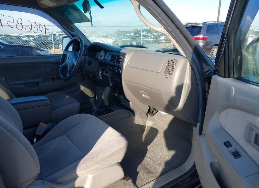 Photo 5 of 2003 Toyota Tacoma BASE V6 (VIN 5TEHN72N53Z206537)