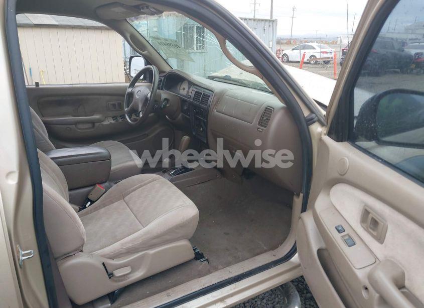 Photo 5 of 2004 Toyota Tacoma BASE V6 (VIN 5TEHN72N54Z377015)