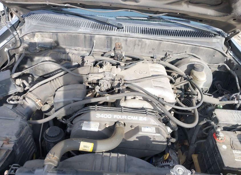 Photo 10 of 2002 Toyota Tacoma BASE V6 (VIN 5TEHN72N62Z123620)
