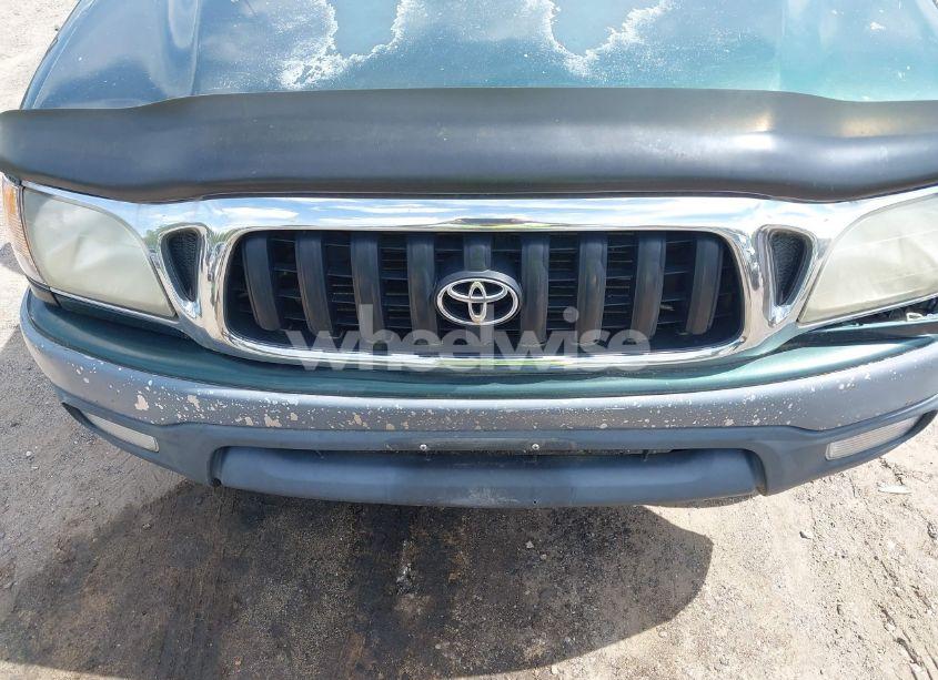 Photo 6 of 2001 Toyota Tacoma BASE V6 (VIN 5TEHN72N71Z849033)