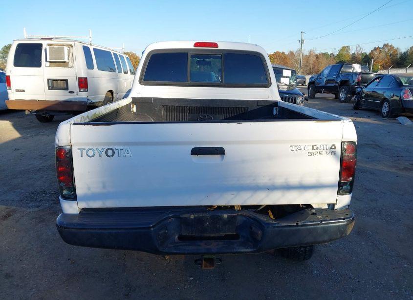 Photo 16 of 2004 Toyota Tacoma BASE V6 (VIN 5TEHN72N74Z306642)