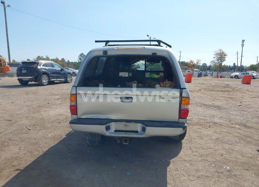 Photo 16 of 2004 Toyota Tacoma BASE V6 (VIN 5TEHN72N74Z398478)