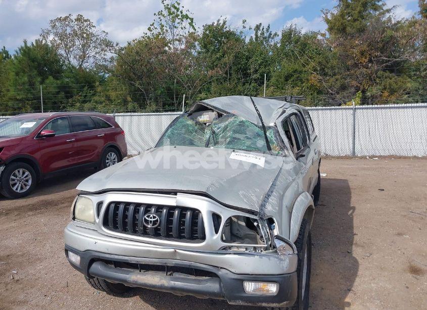 Photo 6 of 2004 Toyota Tacoma BASE V6 (VIN 5TEHN72N74Z398478)