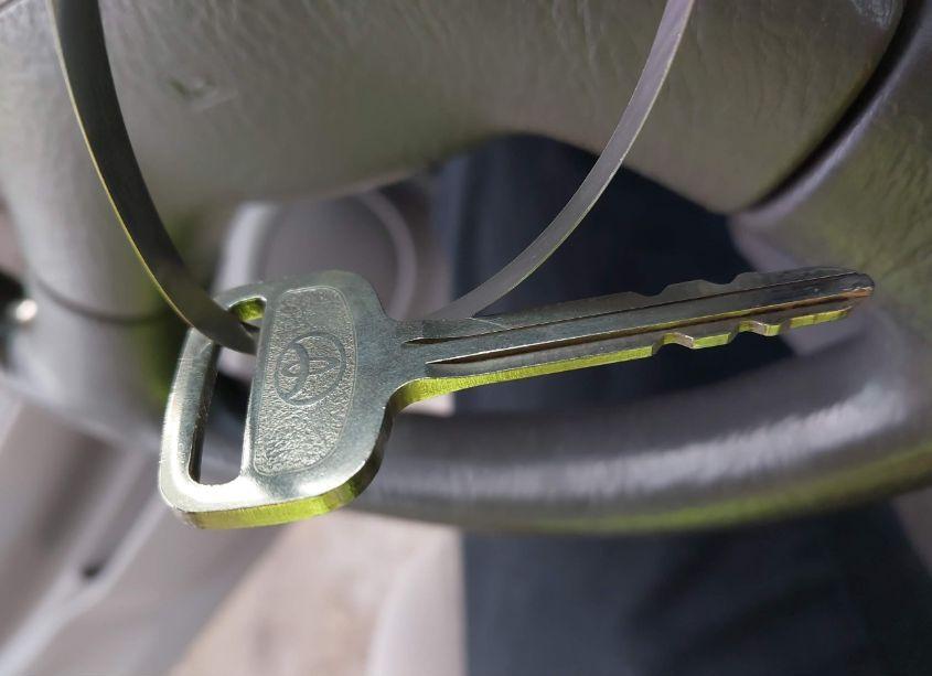 Photo 11 of 2004 Toyota Tacoma BASE V6 (VIN 5TEHN72N84Z314720)