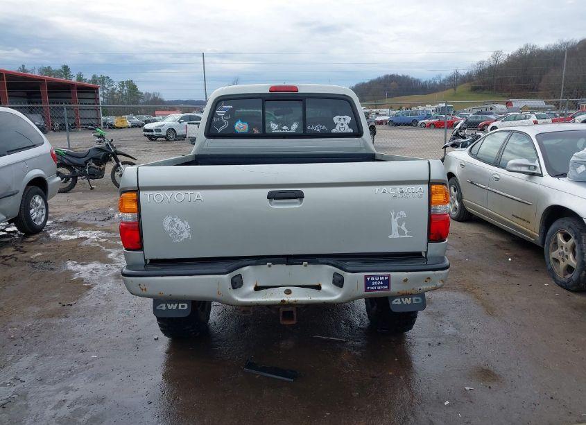 Photo 16 of 2004 Toyota Tacoma BASE V6 (VIN 5TEHN72N84Z314720)