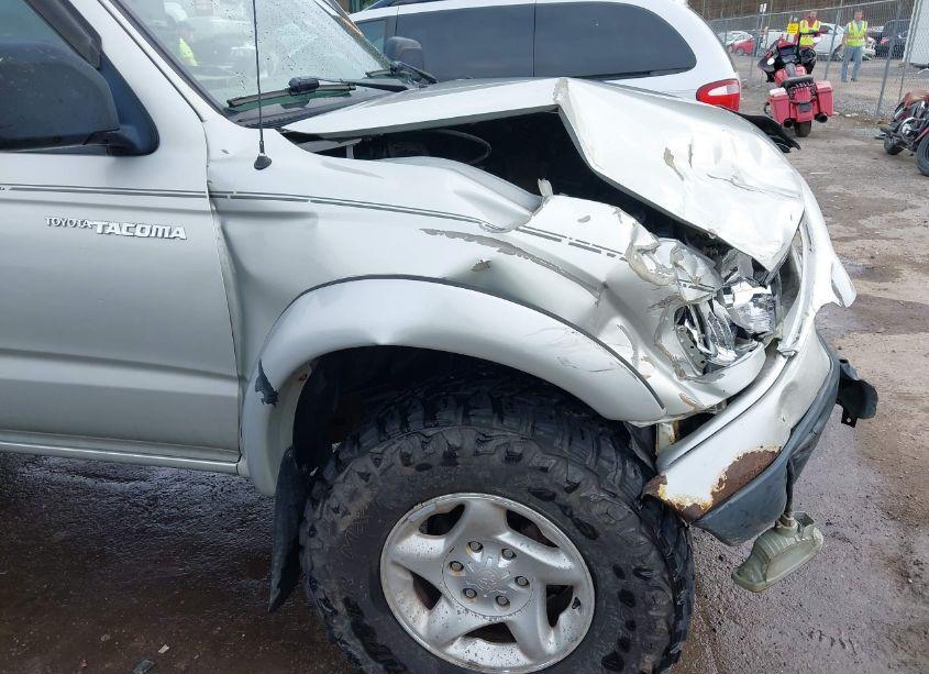 Photo 17 of 2004 Toyota Tacoma BASE V6 (VIN 5TEHN72N84Z314720)