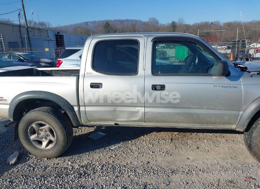 Photo 13 of 2004 Toyota Tacoma BASE V6 (VIN 5TEHN72N94Z335687)