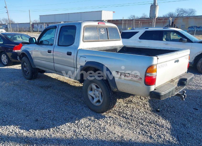 Photo 3 of 2004 Toyota Tacoma BASE V6 (VIN 5TEHN72N94Z335687)