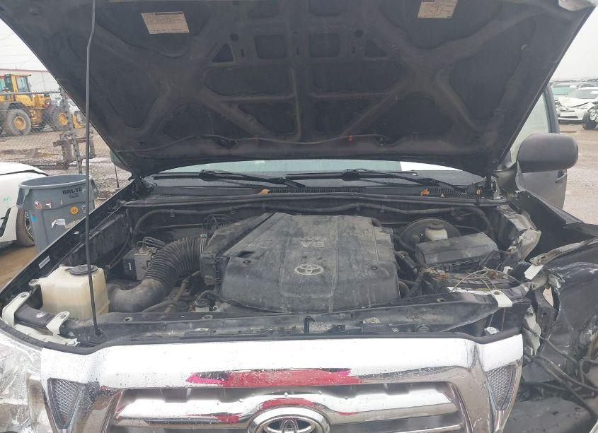 Photo 10 of 2006 Toyota Tacoma PRERUNNER V6 (VIN 5TEJU62N06Z211888)